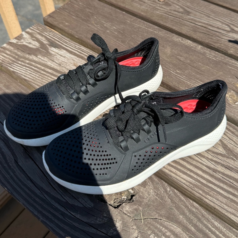 Black Croc Tennis Shoes
